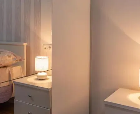 Mimoza 아파트 트로기르